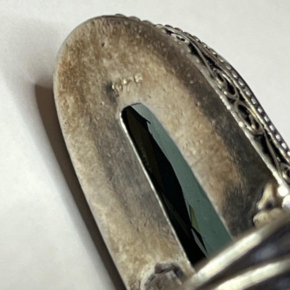 Large Iolite Elongated Faceted Cut Ring in 925 Silver Setting - Picture 15 of 16